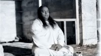2021-50-Yogananda-Paramhansa.jpg