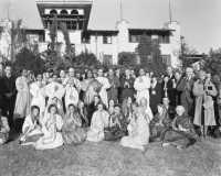2019-08-Yogananda-Paramhansa.jpg