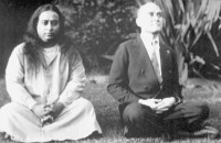 2021-41-Yogananda-Paramhansa.jpg